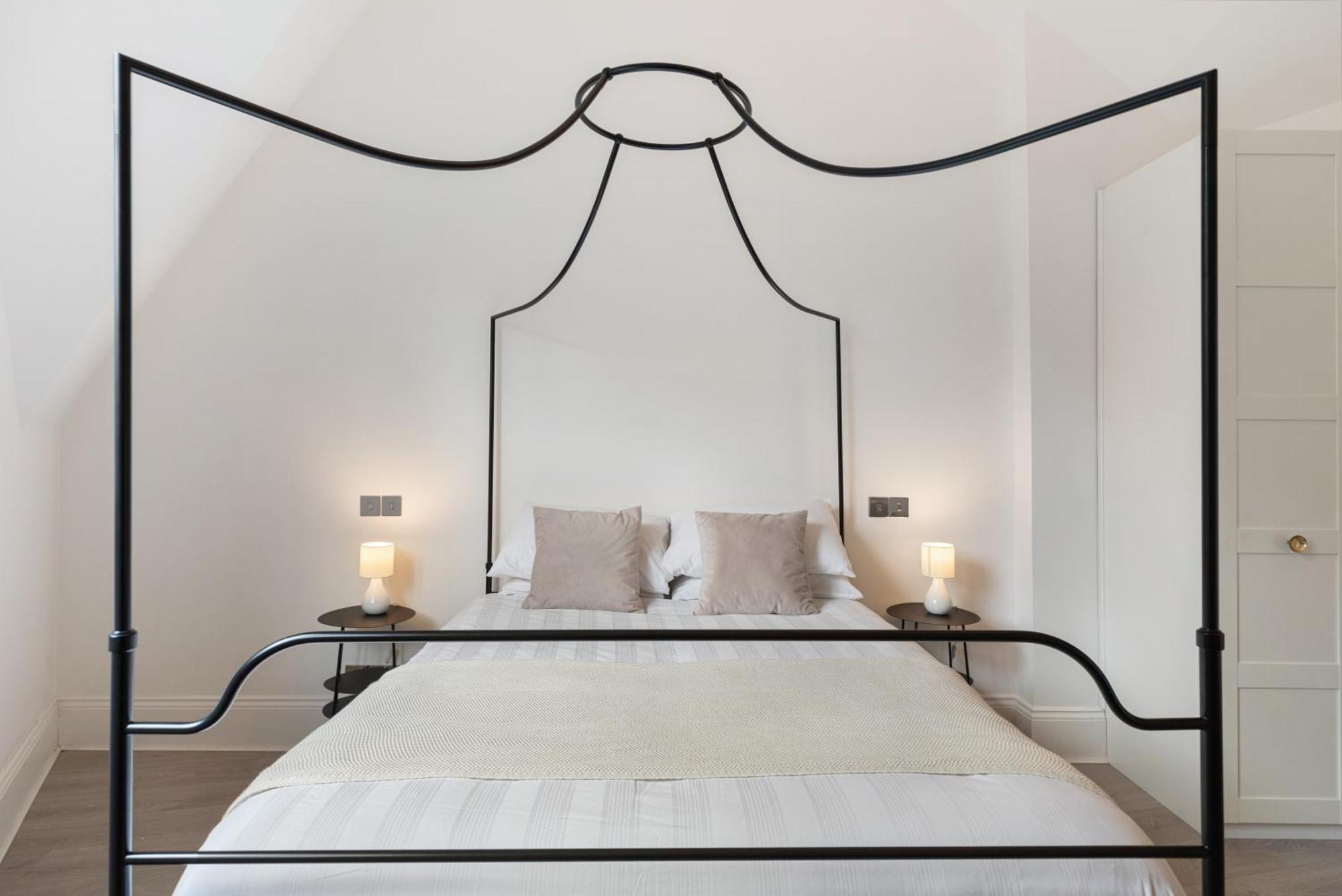 12 The Pavement Holiday home London